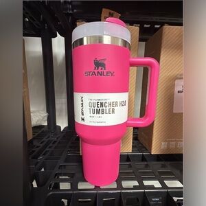 Stanley Pink Quencher H2.0 Tumbler